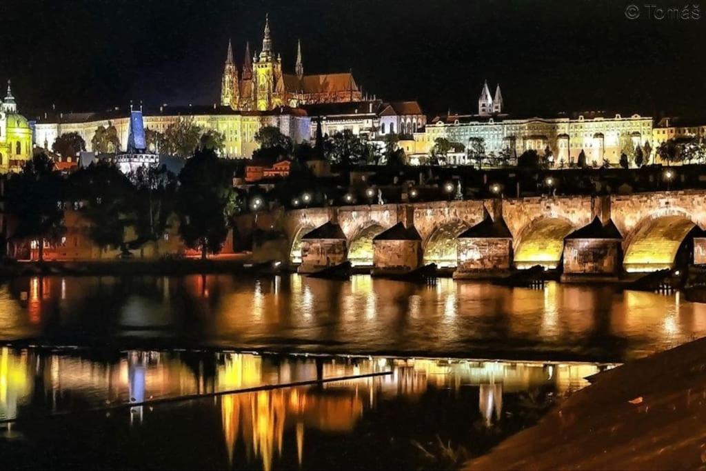 Apartman U Metra, 4 Hoste, Parking Free, Blizko O2 Arena Praga Exterior foto